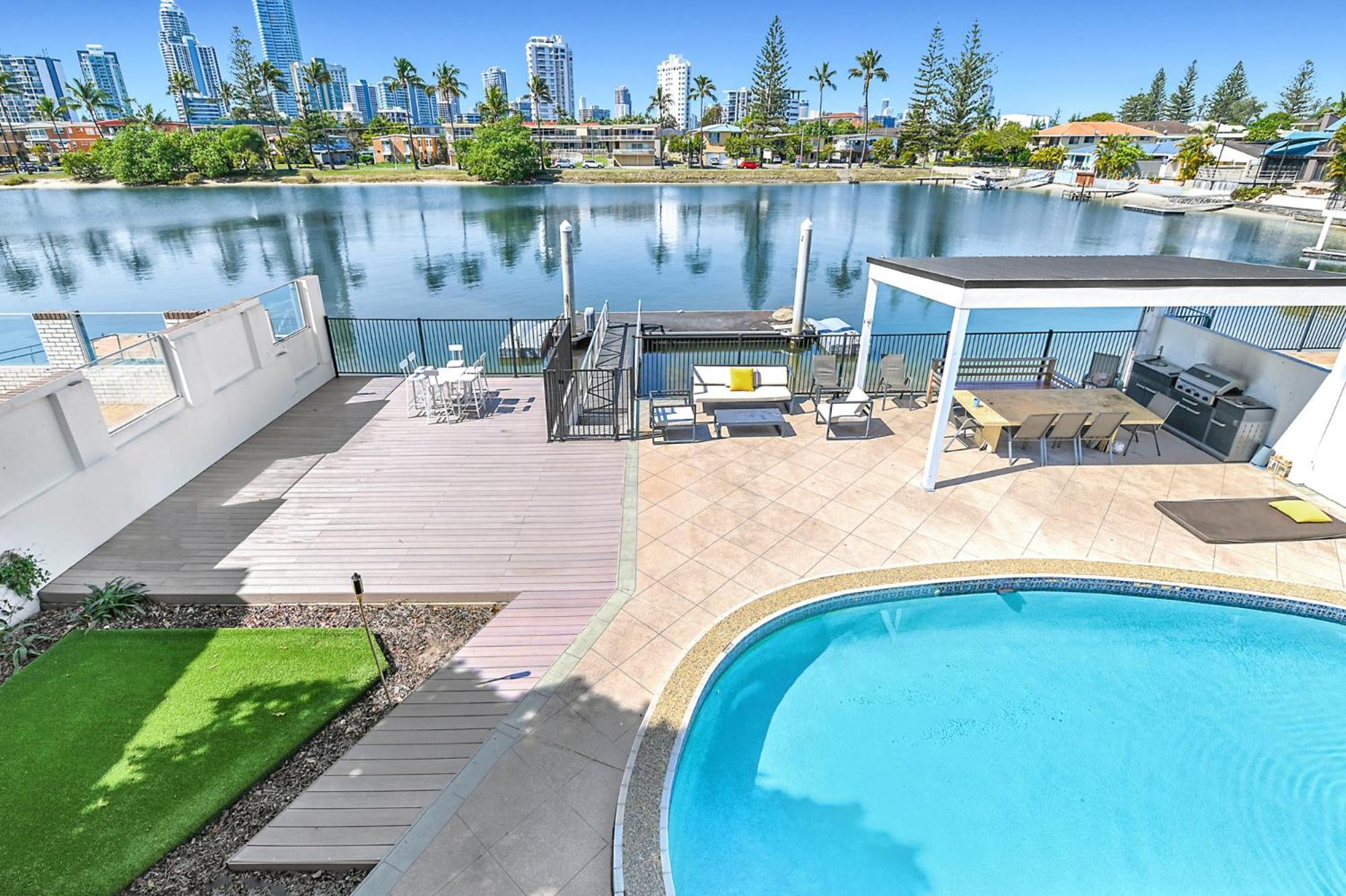 Riverside 3Bedroom Sunny House In Surfers Paradise Gold Coast Exterior photo